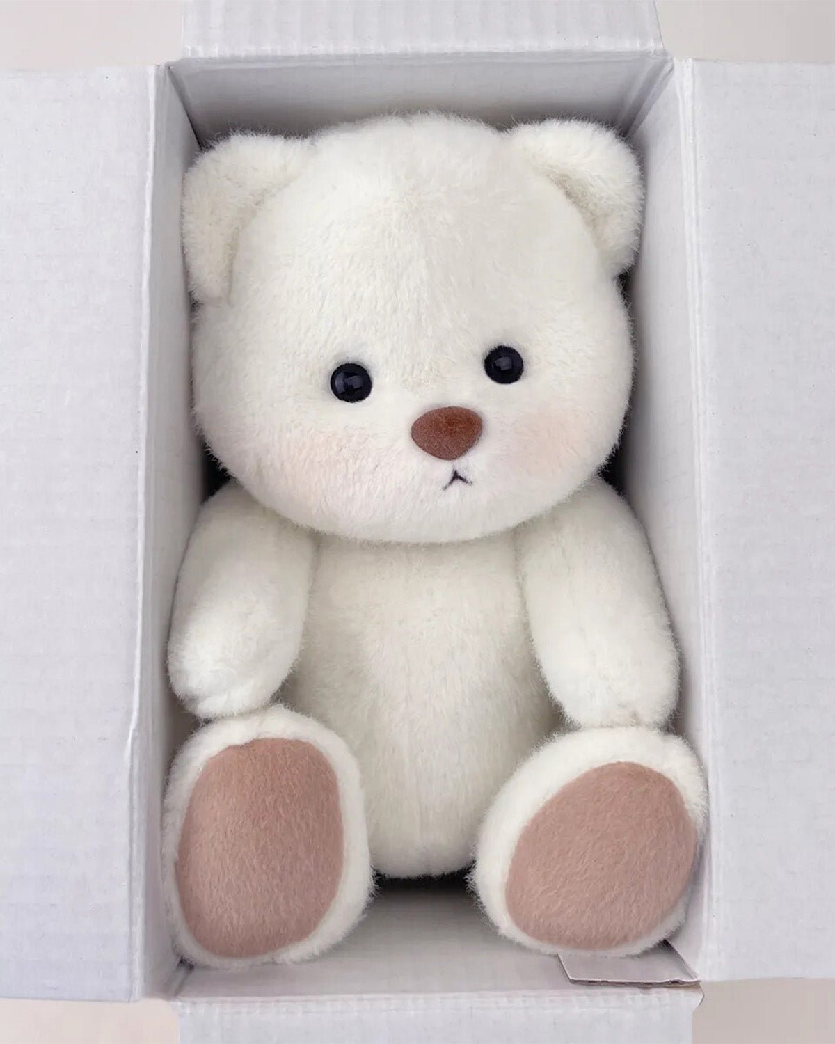 Ursulet Handmade Premium cu Hainute Personalizabile - FluffyCuddle -